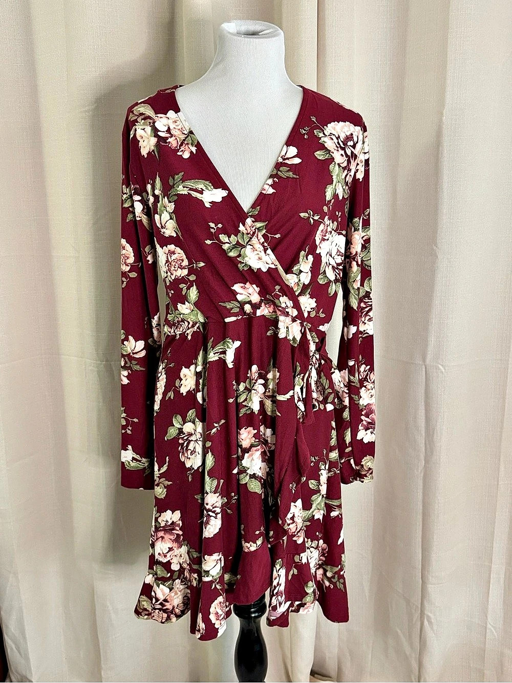 Justify Floral Long Sleeve Dress in Burgundy Size XL